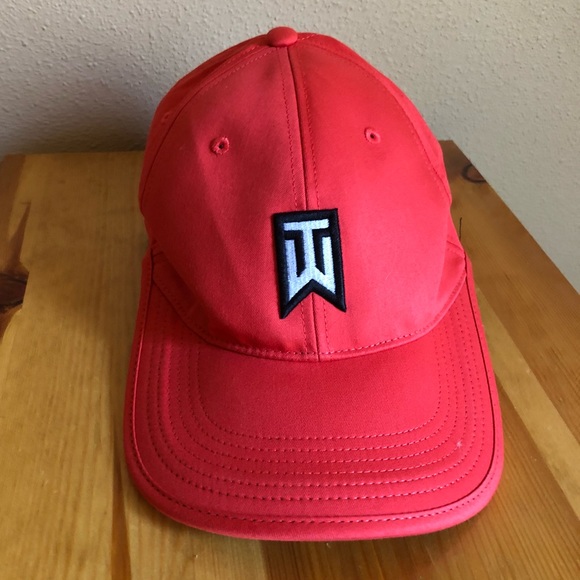 tiger woods golf hats 2018